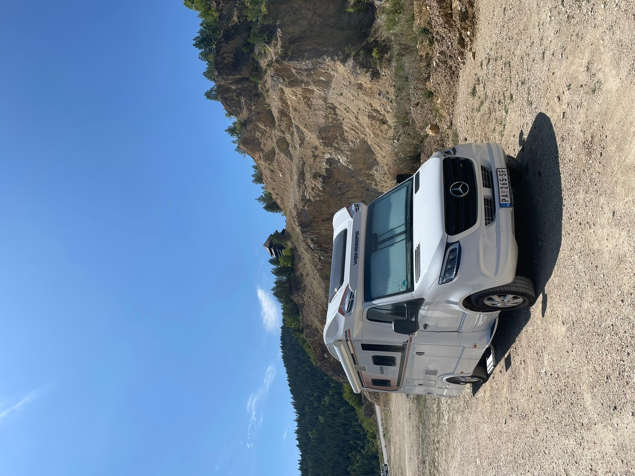 Mountain road autodom